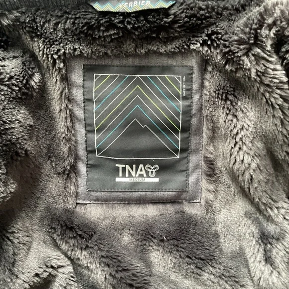 Aritzia TNA Verbier Gray Parka Jacket, size M - Picture 6 of 16